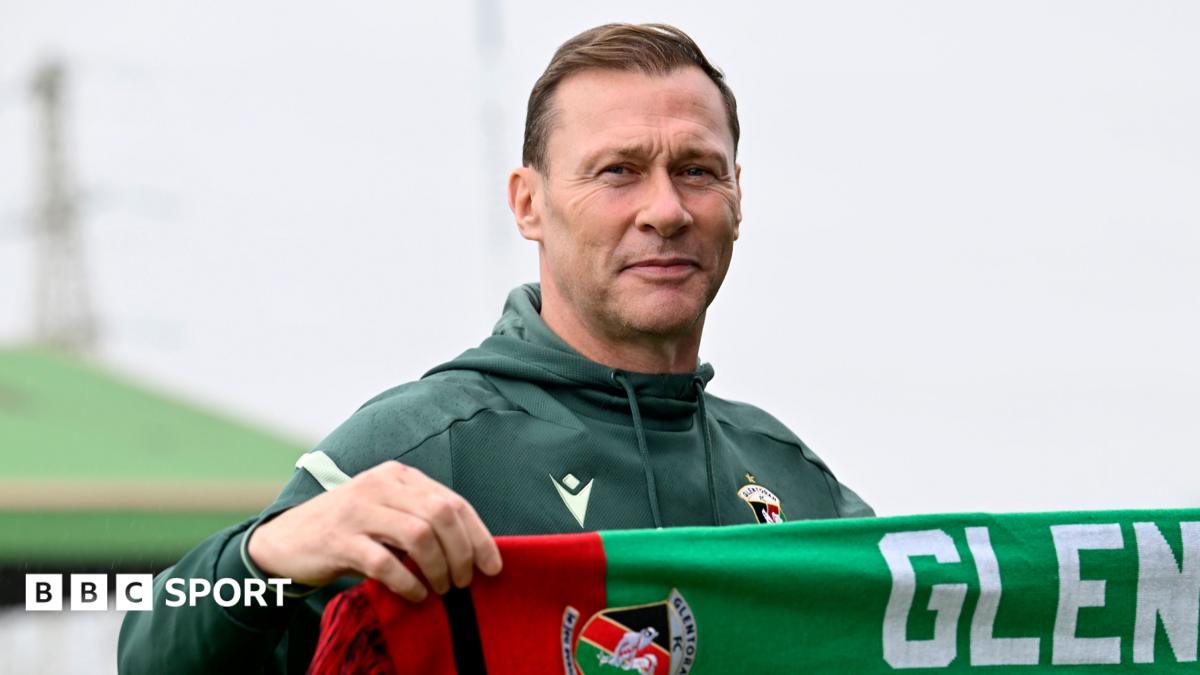 Ferguson's first game as Glentoran boss postponed