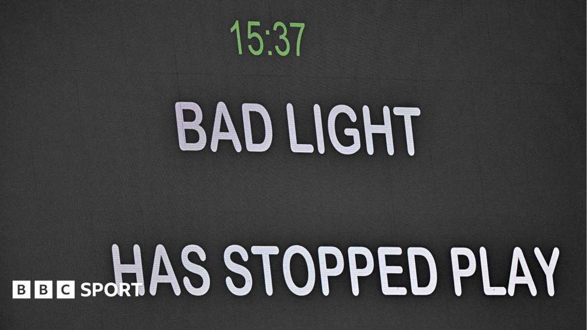 New rule, no change – has cricket missed a trick again with bad light?