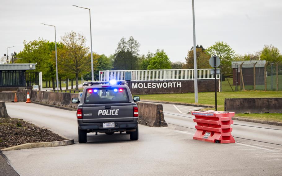2 arrested after breach found in perimeter fence at US-operated base in Britain