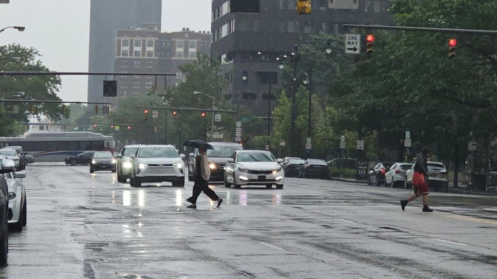 Columbus Weather: More rain tonight with more pleasant conditions Friday – WSYX