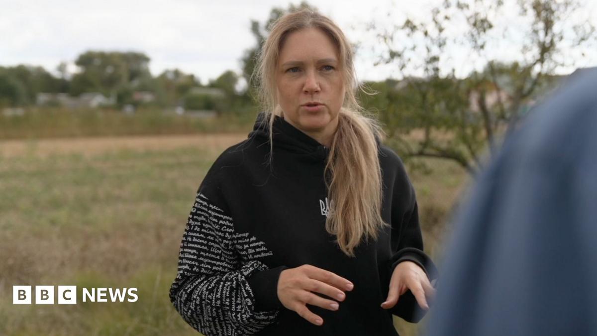 Fleeing Kyiv for the countryside ahead of winter