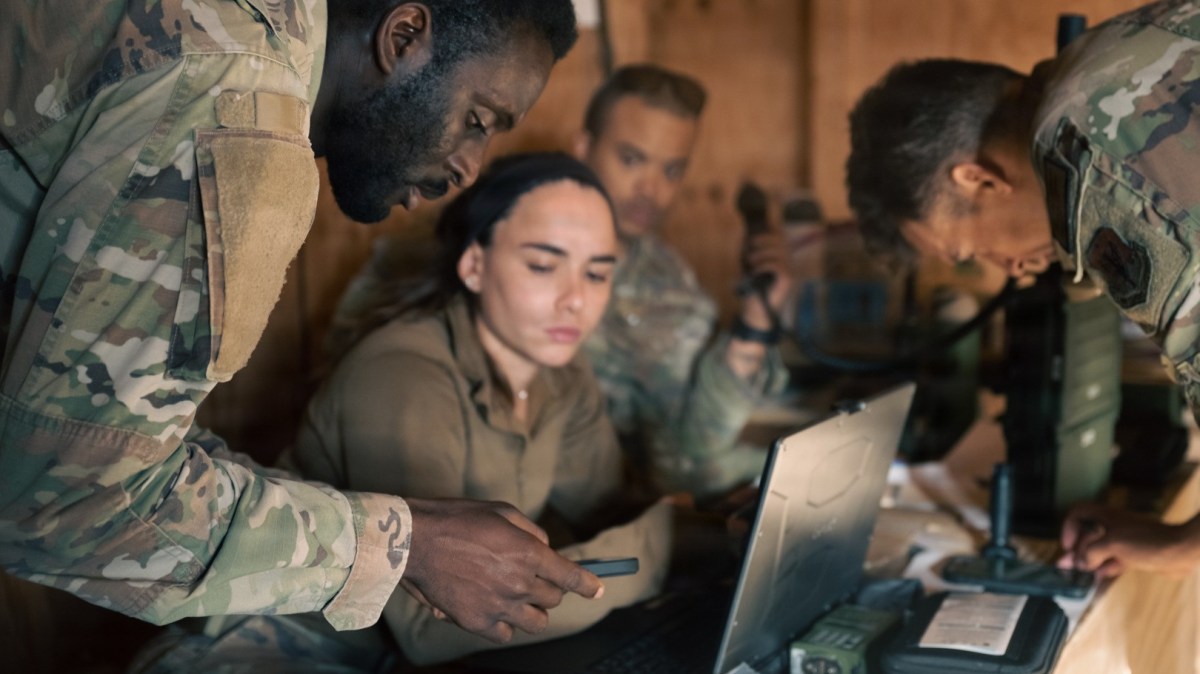 Pentagon’s wireless services left locations, data exposed, watchdog finds – Task & Purpose