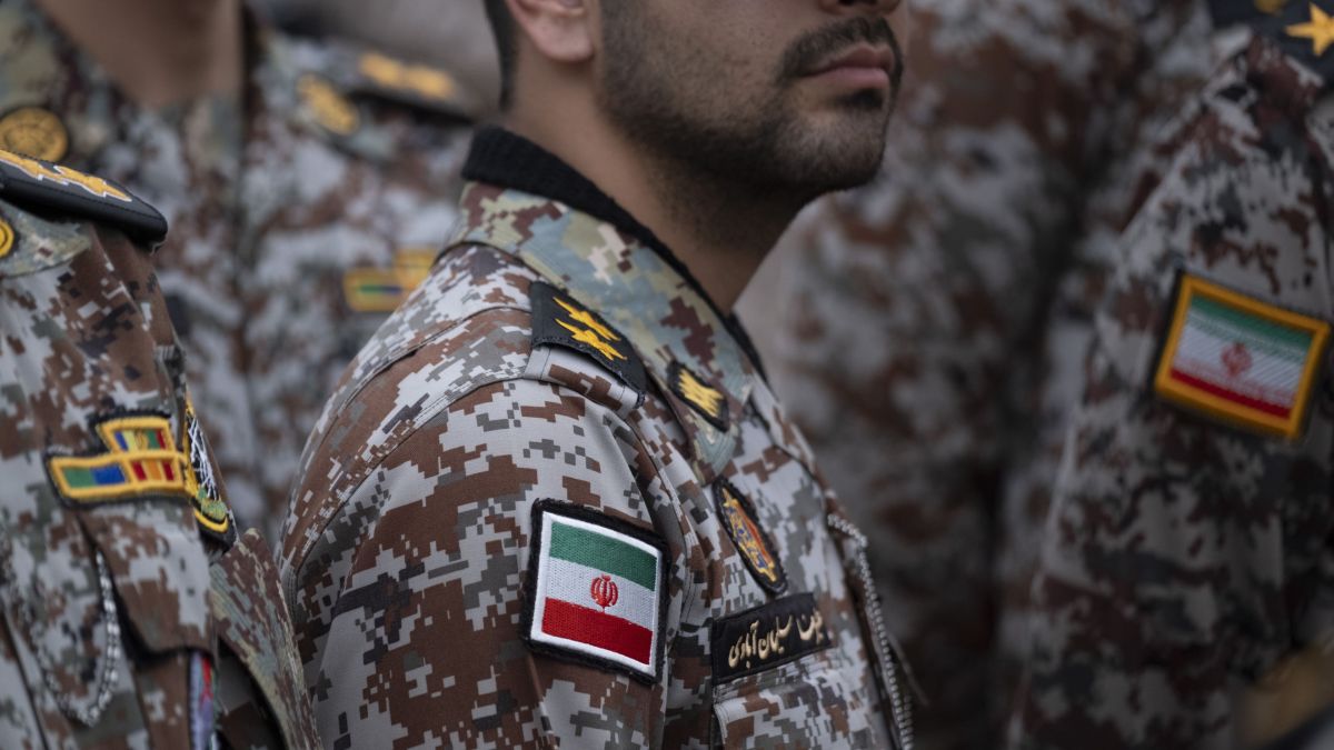 Army releases ‘Know the Threat’ guide on Iranian soldiers