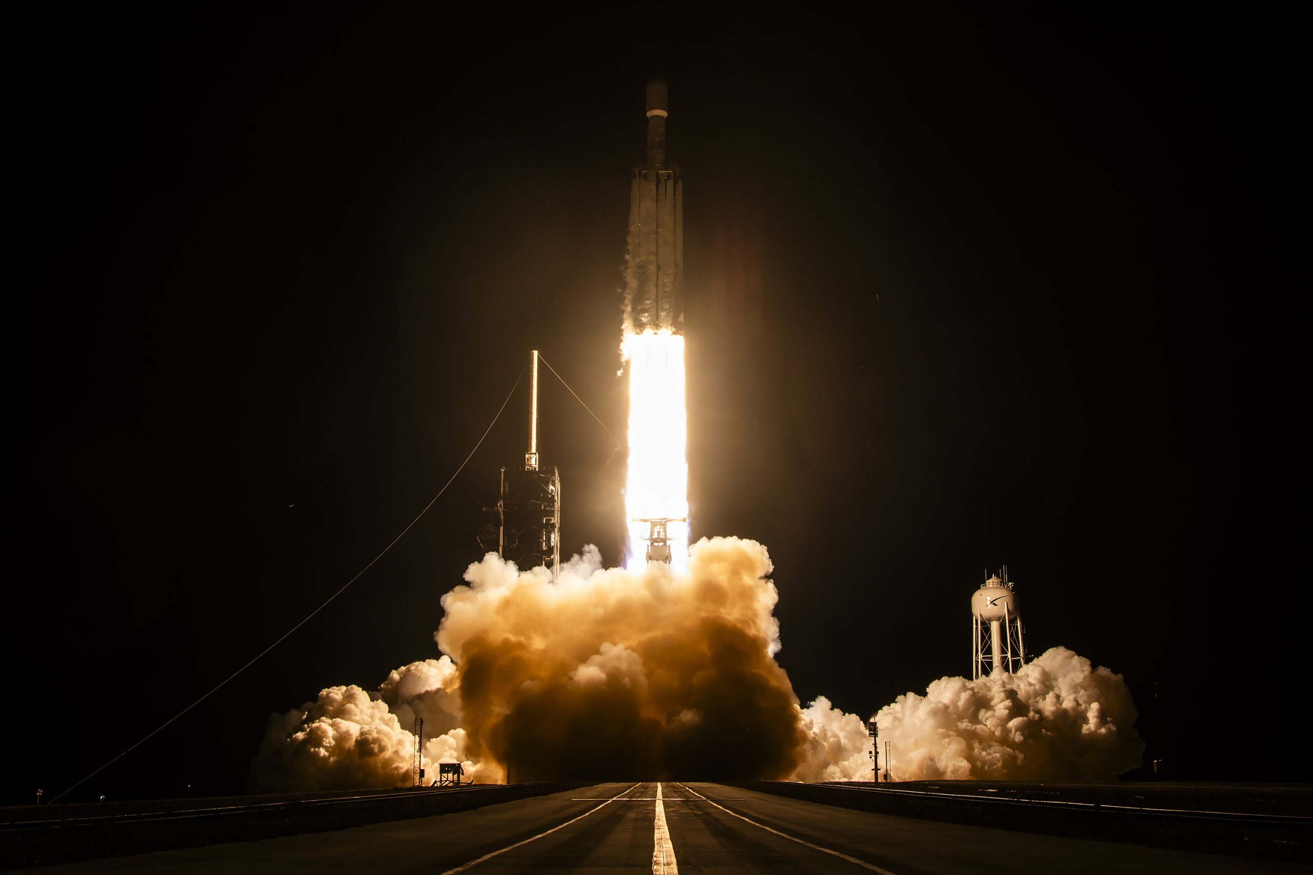 Launch executives warn Pentagon faces capacity crunch through 2030s – SpaceNews