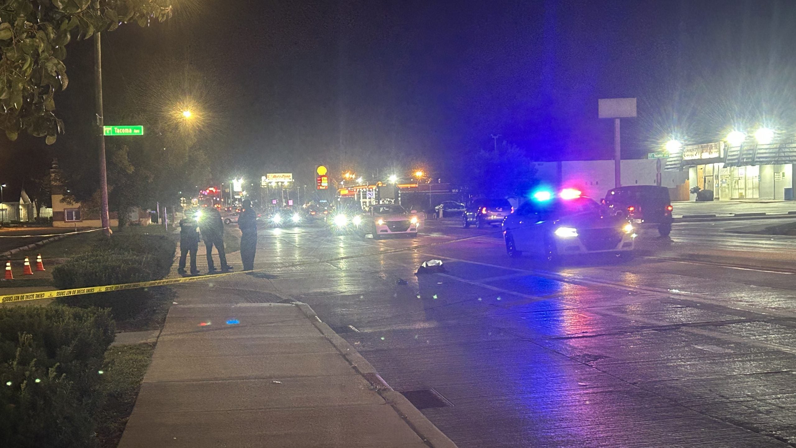 Man dies after being hit by car on Indy’s northeast side, driver arrested for OWI – WRTV