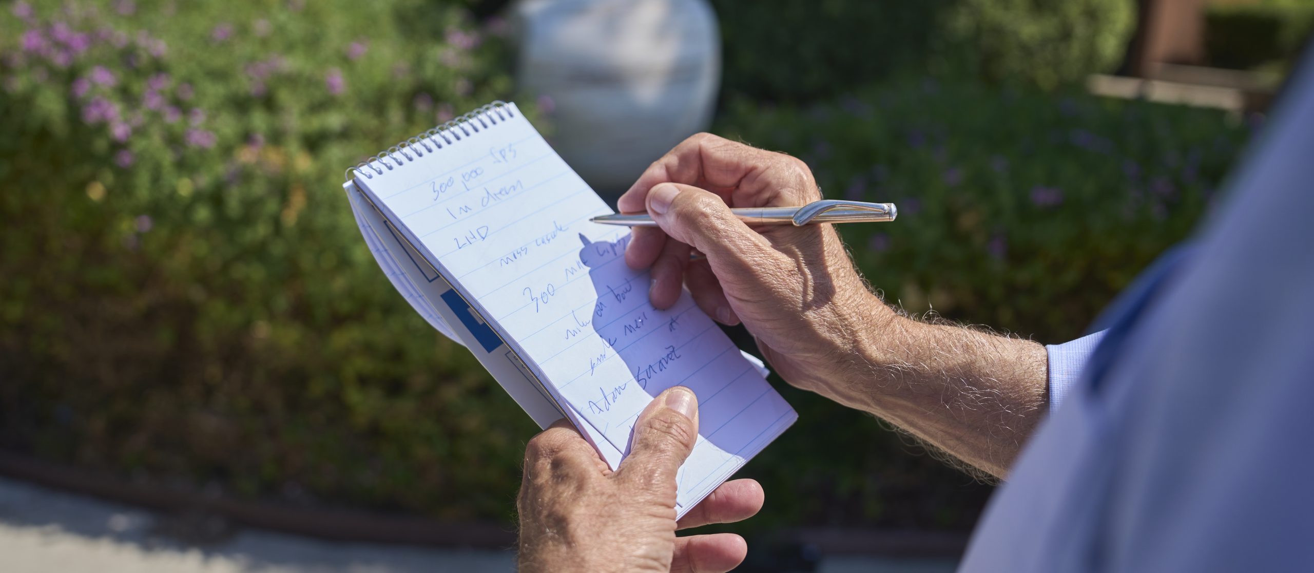 Newsom signs bill supporting local journalism, giving tax breaks to news organizations – Times of San Diego