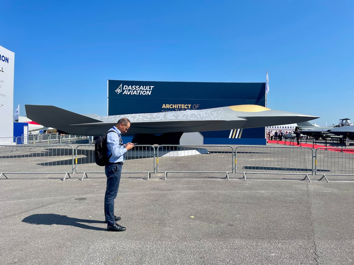 France to go it alone on next-gen combat aircraft after FCAS collapse