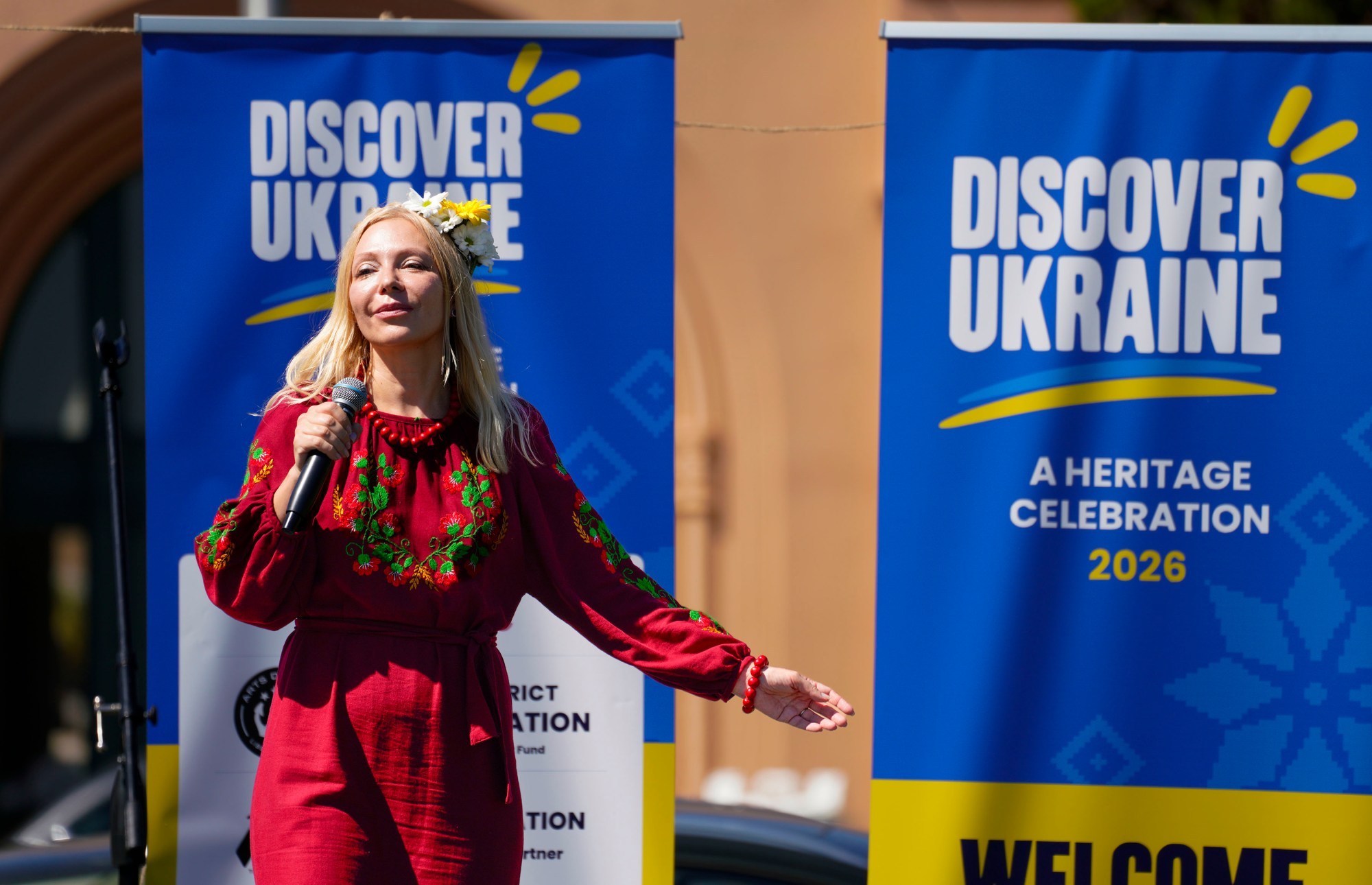 Undaunted by the heat, supporters of Ukraine turn out to celebrate culture – San Diego Union-Tribune