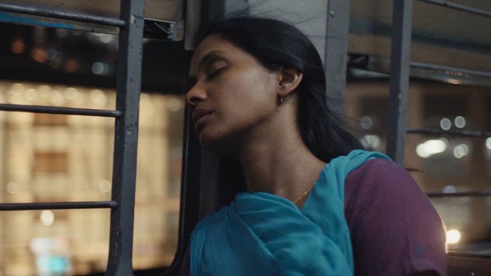 How Busan Title ‘Selvi’ Turns a Nurse’s Working Hours Into an Endurance Test