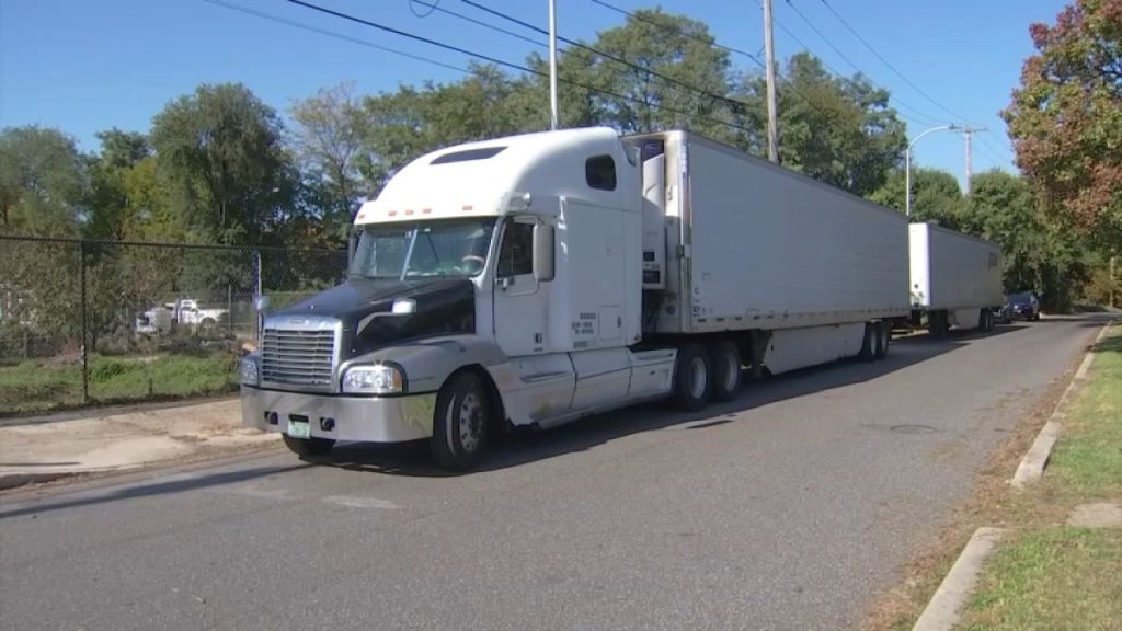 3,000 pounds of frozen snow crab stolen from truck in Southwest Philly overnight – NBC10 Philadelphia