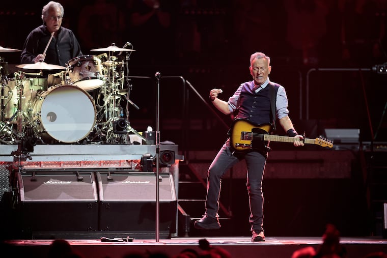Our favorite art this week: A Pa.-set film for Halloween, Springsteen’s Philly concert film, and North Philly’s own Jill Scott – Inquirer.com