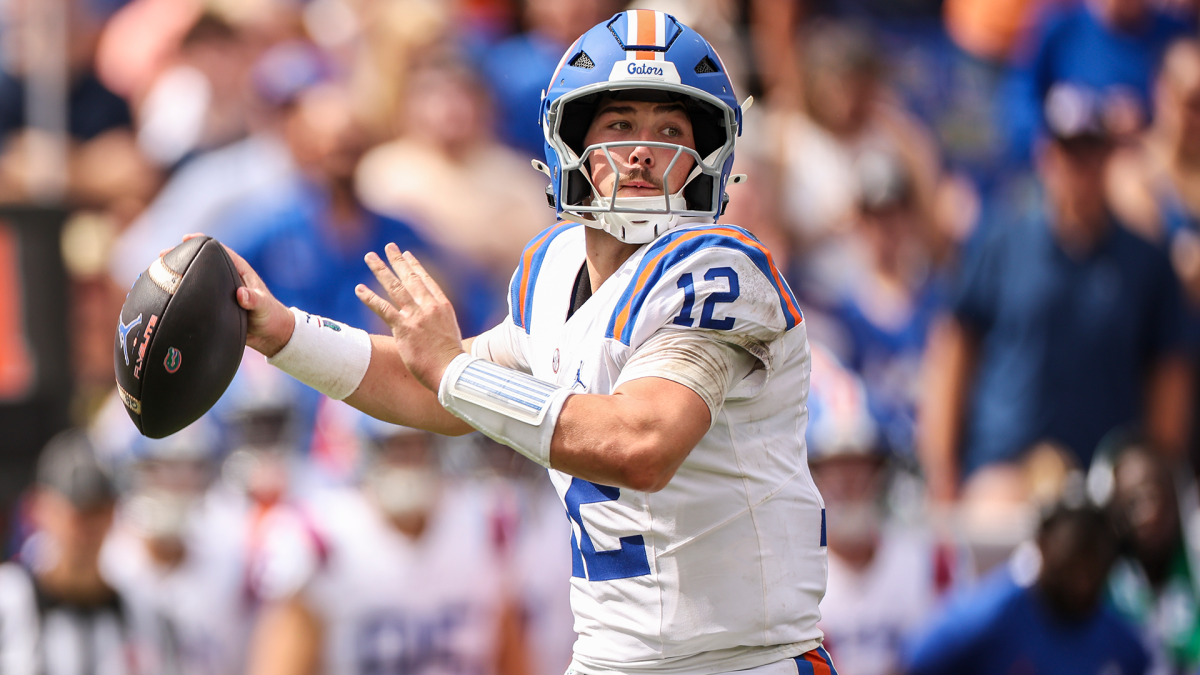 Aaron Philo back as Florida starting QB: Junior returns from shoulder injury for rivalry game vs. Georgia