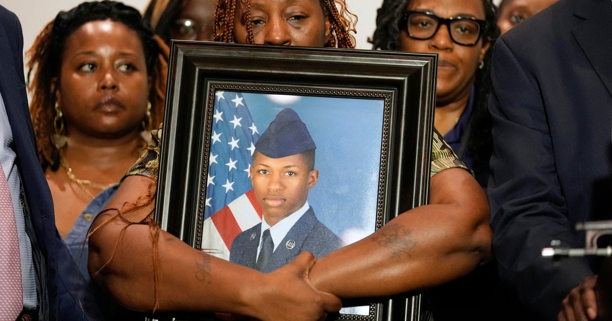 Fired Florida deputy acquitted in killing of Black U.S. airman from Georgia – CBS News