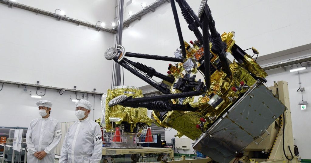 Japan launches ambitious robotic mission to Martian moon Phobos