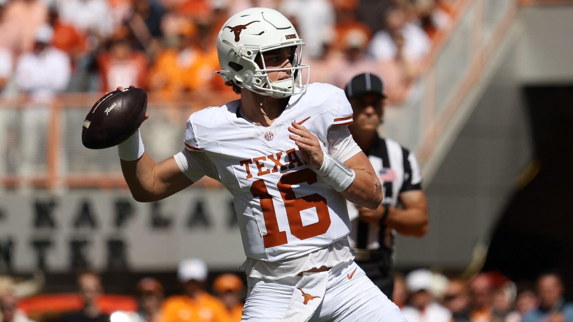 Texas vs. Ole Miss prediction, odds, time: Week 8 college football picks by proven model