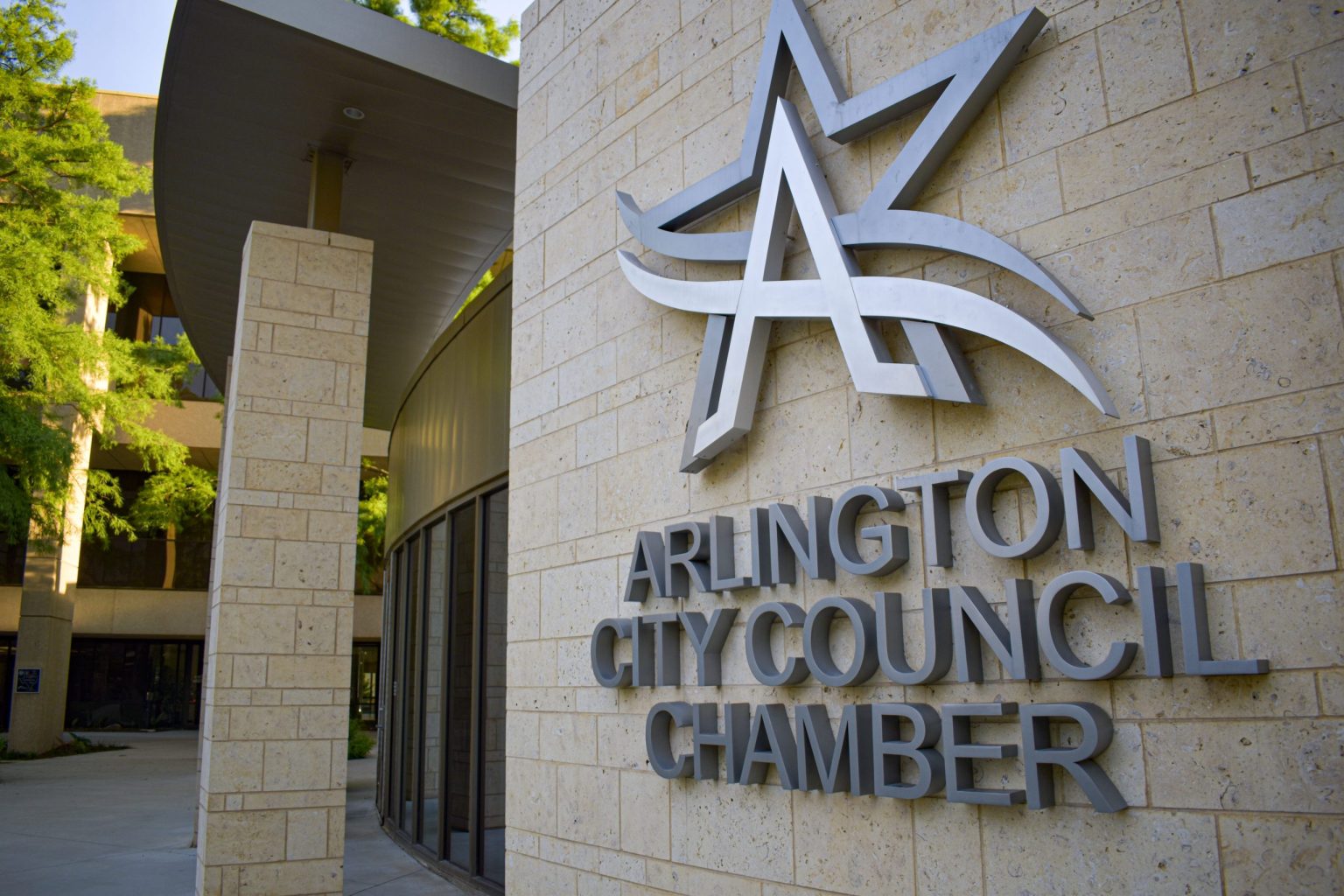 Arlington city leaders cast vote for municipal organization leader amid concerns about incumbent – Fort Worth Report
