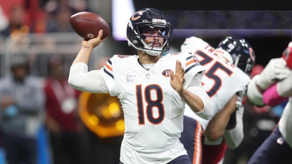 NFL Week 7 picks and score predictions: Bears top Patriots in Thursday thriller, Chiefs edge Seahawks