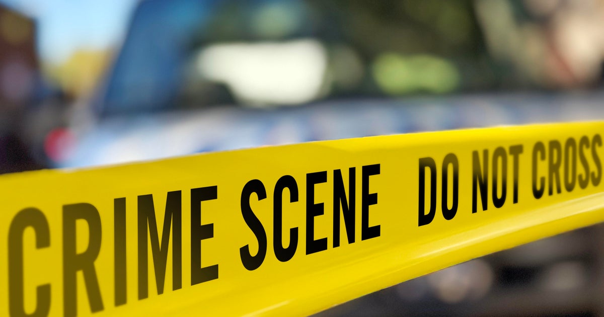 Men stab each other during fight over cellphone at Midtown MARTA station, police say – CBS News