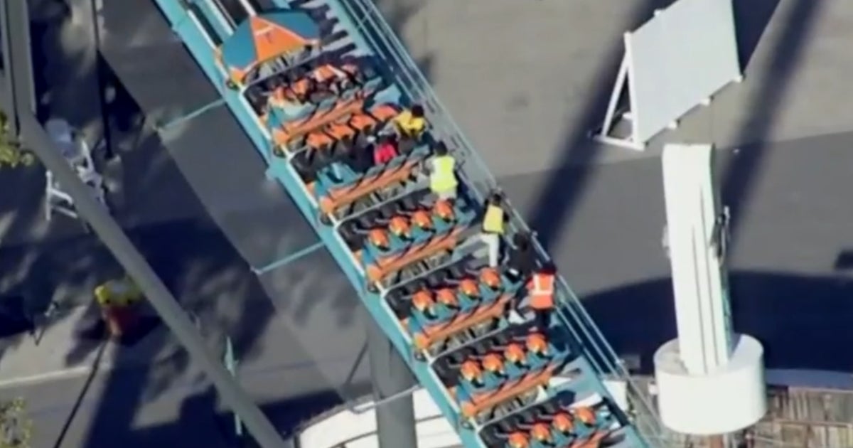 Police identify Atlanta man killed after being ejected from Six Flags Over Georgia roller coaster – CBS News
