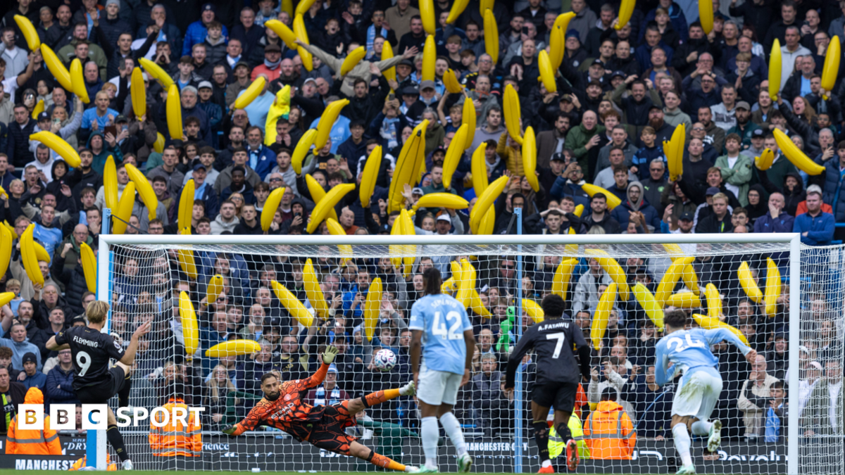 Boos and bananas on day of defiance at Man City