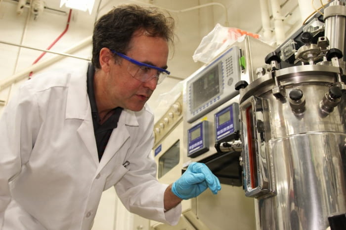 Pentagon Invests in Genetically Engineered Chemicals for Military Systems – Israel Defense