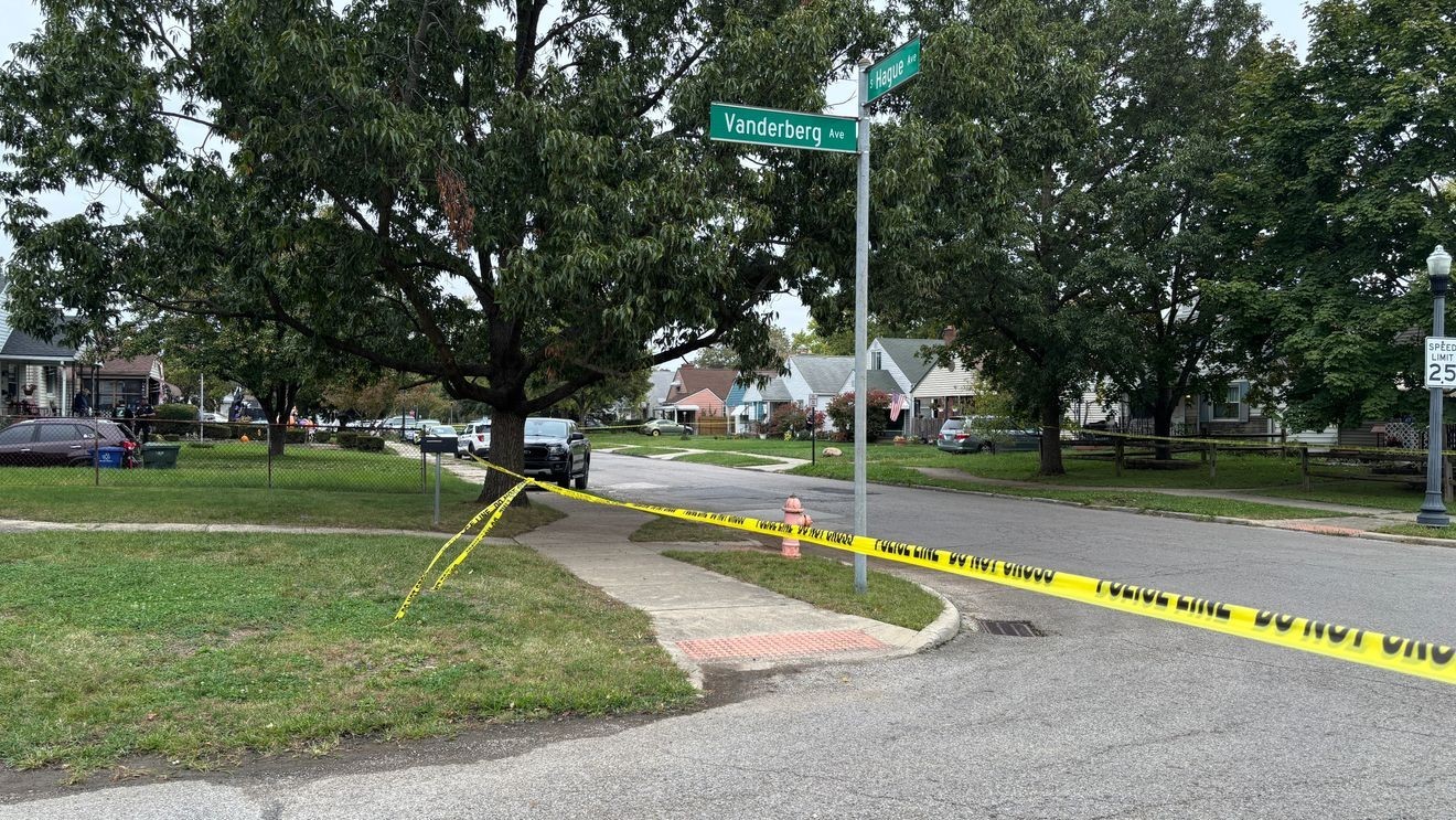 2 shot on Hague Avenue, one in critical condition, another stable – WSYX