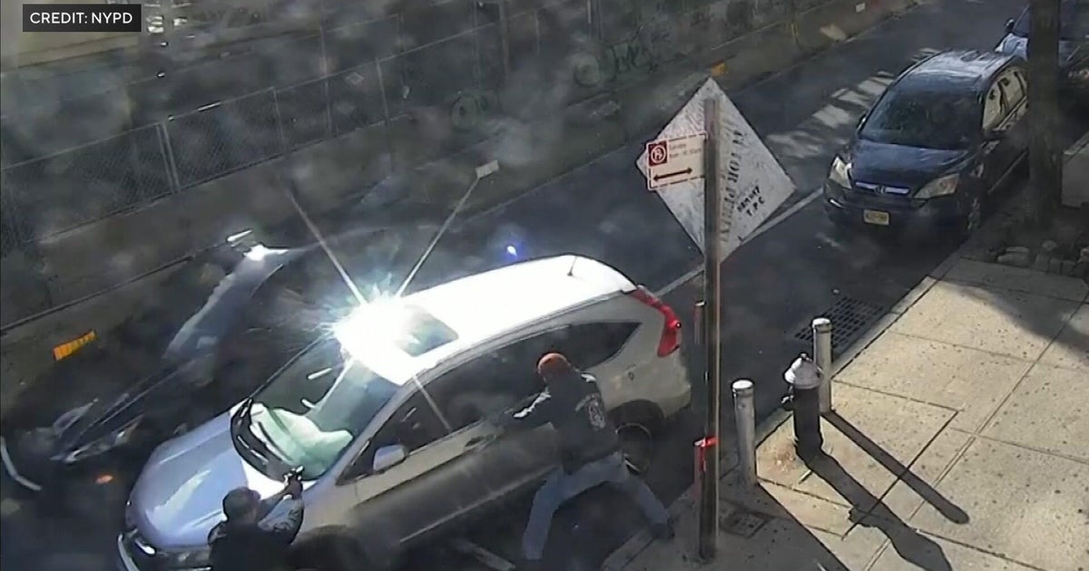 Judge temporarily blocks deportation of man shot by ICE agent in NYC's Marble Hill – CBS News