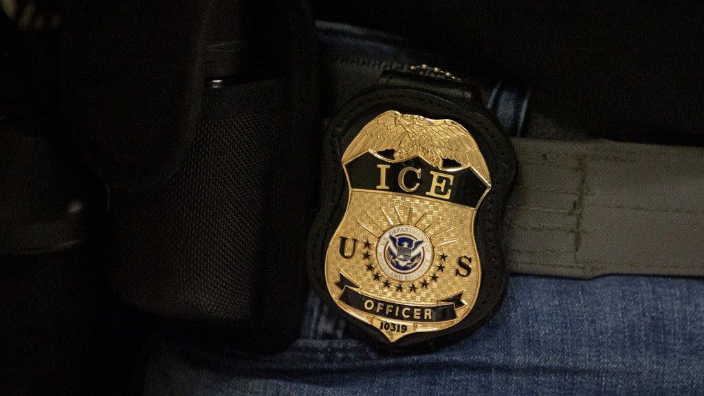 Texas prosecutor says ICE agent appeared to intentionally strike man with vehicle in Houston – Spectrum News