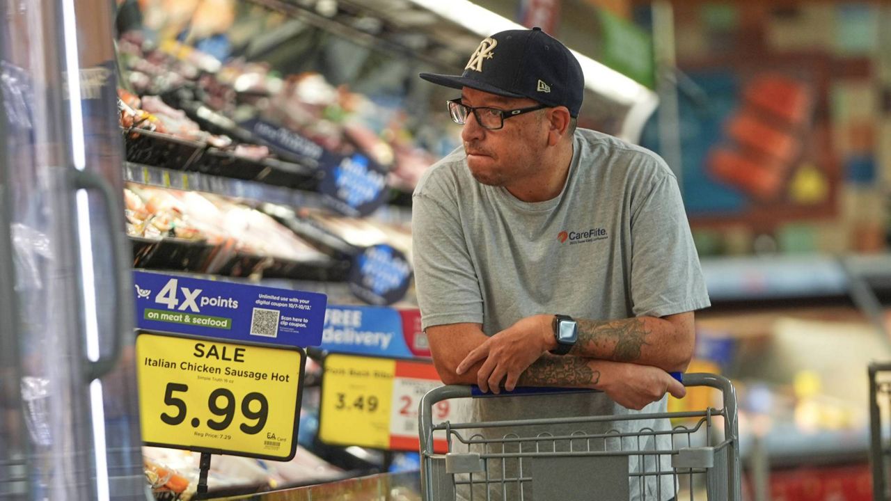 Rising prices and Iran war put economy at center of midterms – Spectrum News