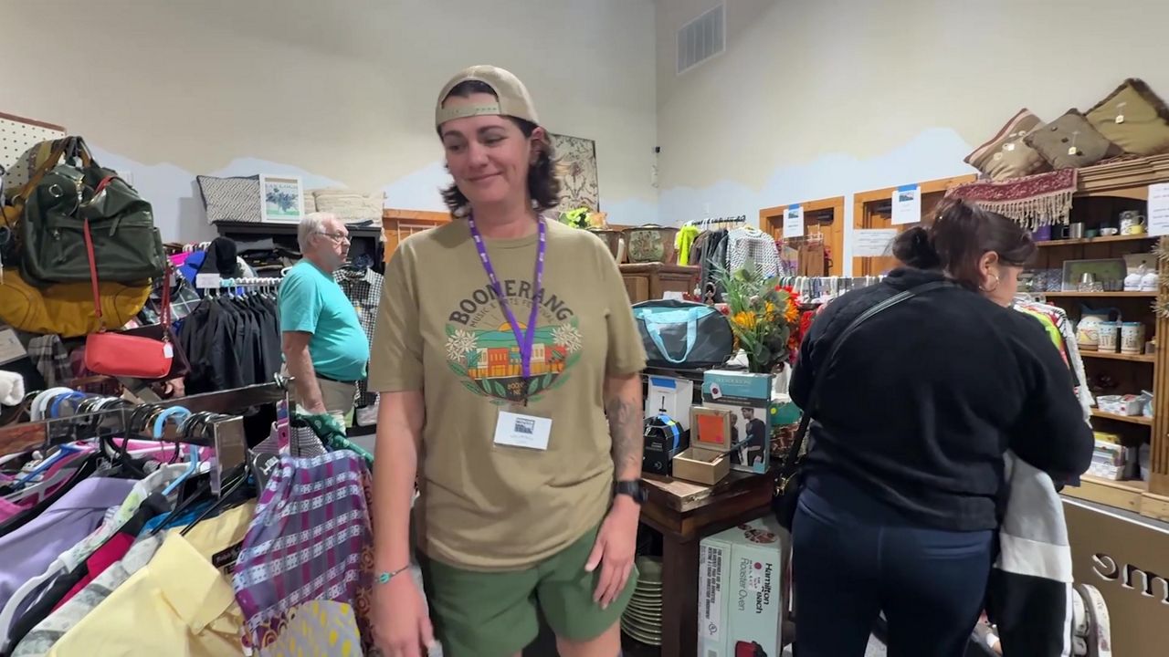 Thrift store turning donated items into free groceries – Spectrum News