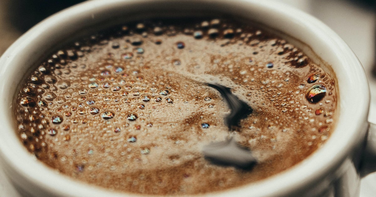 California man accused of throwing hot coffee at fast food manager in attack – CBS News