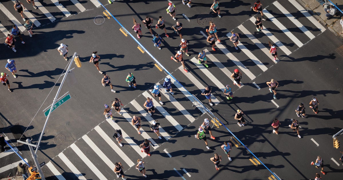 NYC Marathon 2026 route maps detail runners' course through five boroughs – CBS News