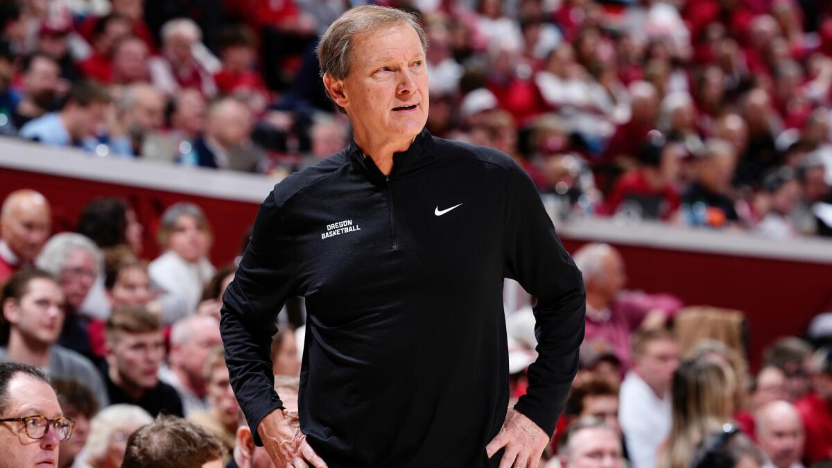 Why Dana Altman followed Bruce Pearl, Tony Bennett's footsteps with sudden retirement on eve of 2026-27 season