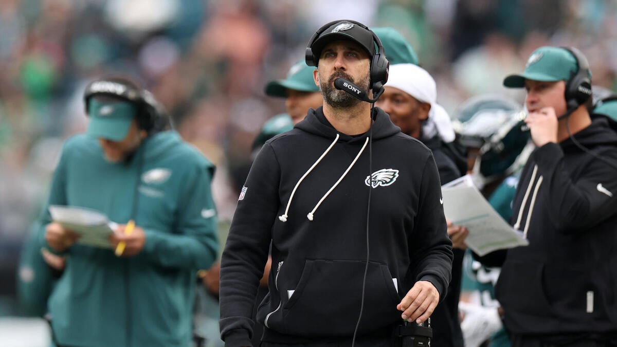 Jalen Hurts out: Why Eagles need to stay the course in 2026, explore QB trade market