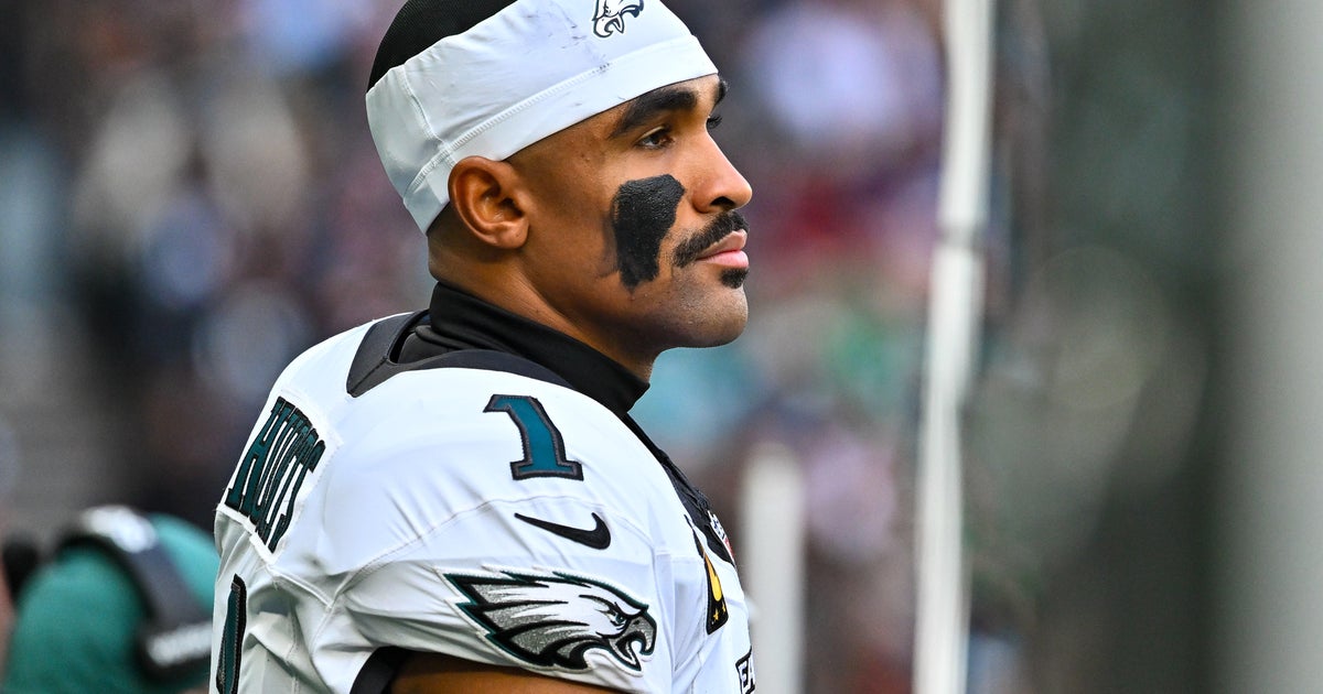 What to know about Jalen Hurts' blood clot diagnosis