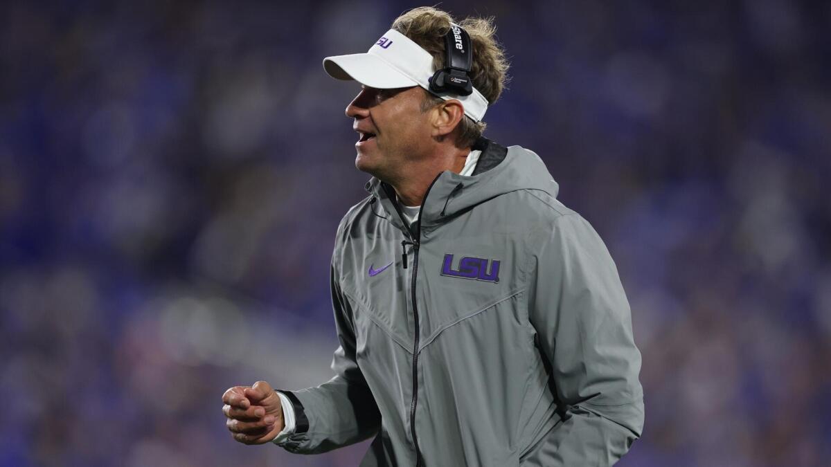 LSU's road woes continue as Kentucky stuns No. 10 Tigers, adding pressure to CFP hopes