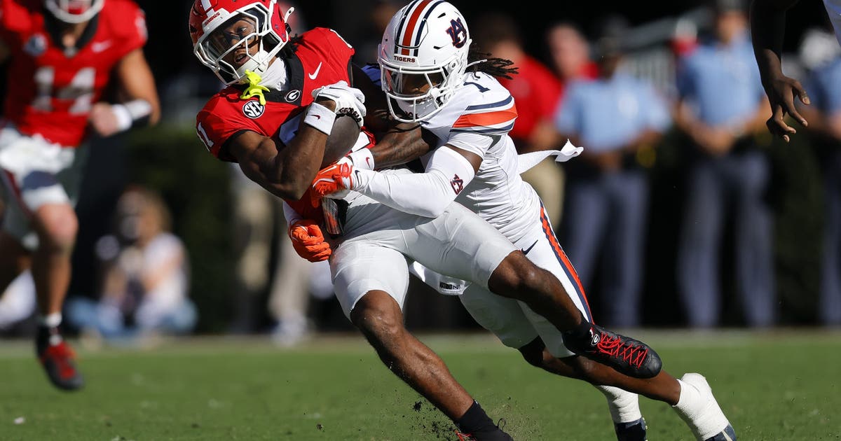 No. 1 Georgia falls to Auburn 27-24 on walk-off field goal – FOX 5 Atlanta