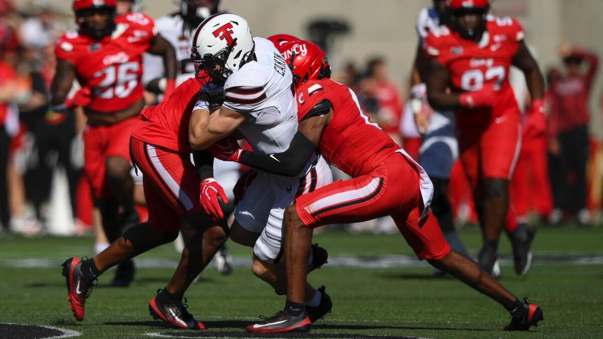 Coaches Poll top 25: Big 12 contenders Texas Tech, BYU slide in Week 9 college football rankings