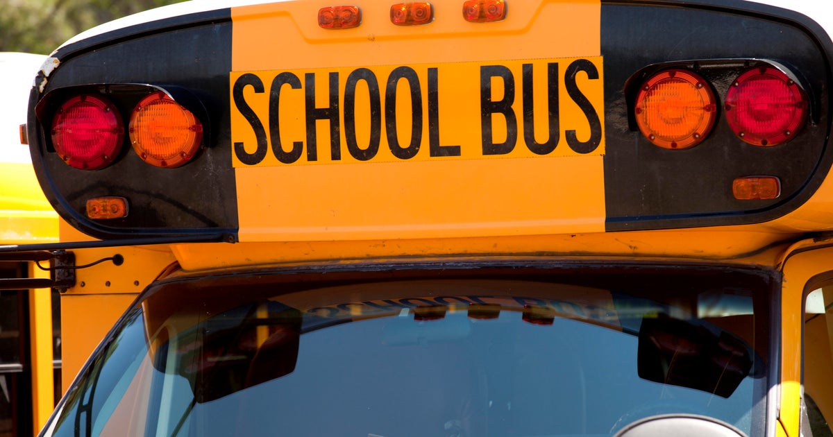 Ex-Georgia school bus monitor arrested, charged with enticing child for indecent purposes, sheriff says – CBS News