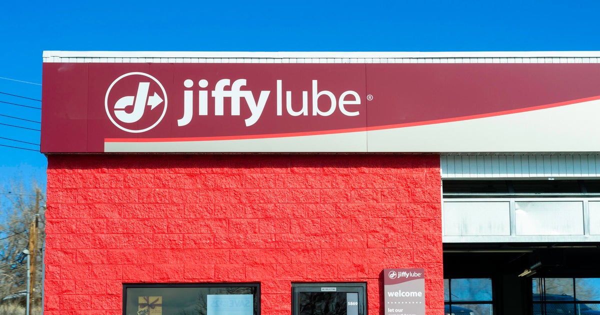 Georgia mother arrested after trying to abandon 6-month-old child at Mableton Jiffy Lube, police say – CBS News