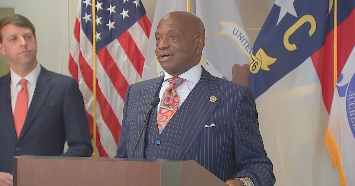 Federal detainees to be relocated to Mecklenburg County jails – WSOC TV