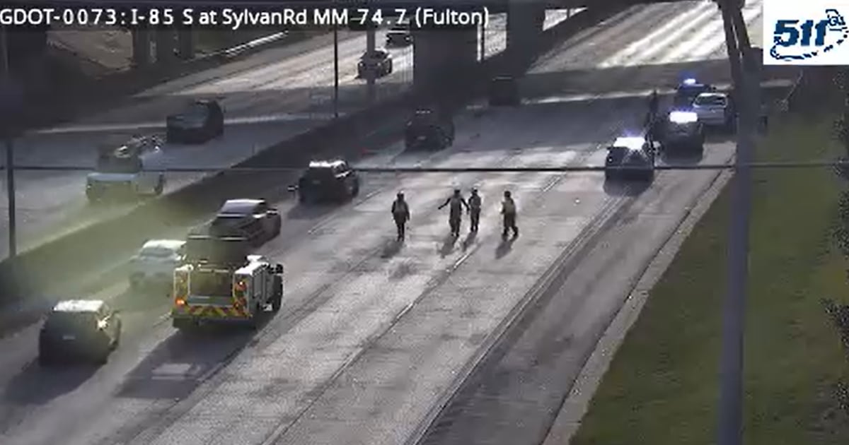 Blockage clears on Interstate 85 S – WSB-TV