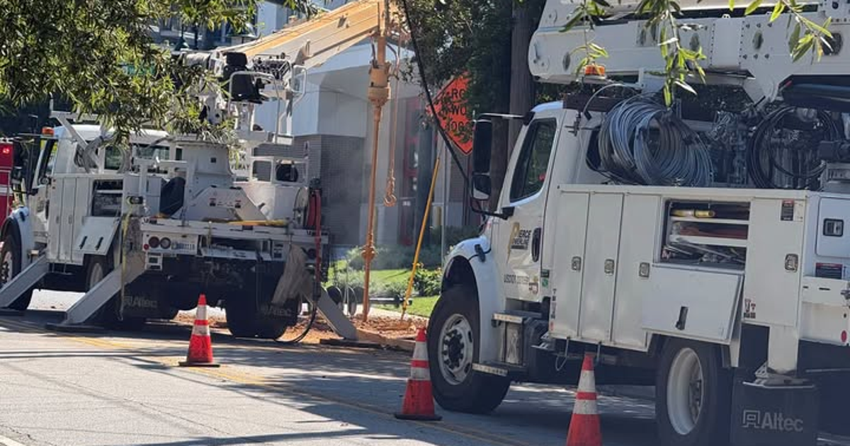 Gas leak closes part of Johnson Ferry Road in Sandy Springs, police say – FOX 5 Atlanta