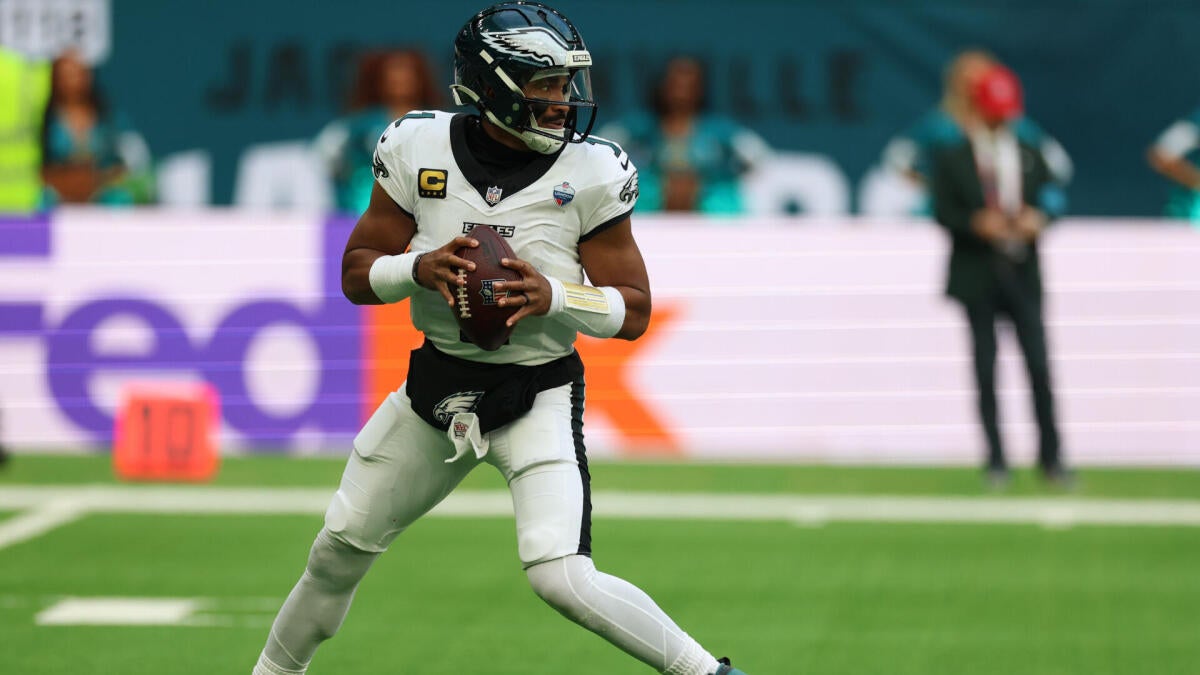 Week 6 Fantasy Football injuries: Jalen Hurts out, likely not the only Eagle