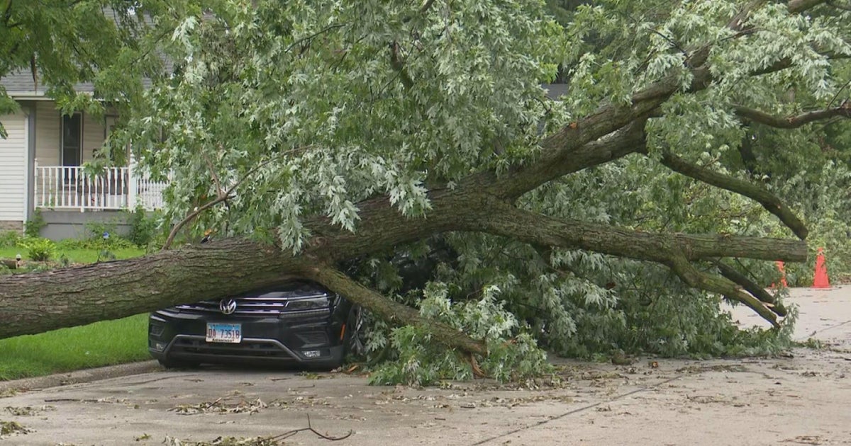 President Trump denies FEMA help for Illinois after August storms, even after GOP Rep. LaHood asks in letter – CBS News