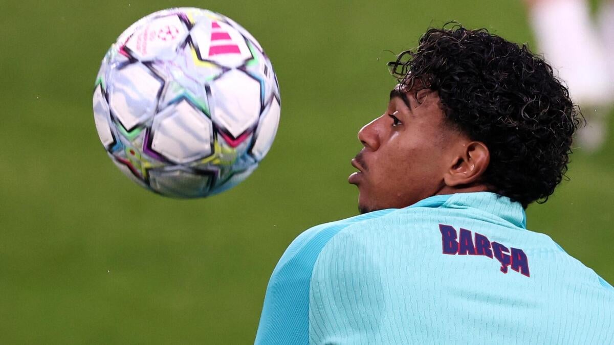 Champions League expert picks, predictions, best bets: PSG vs. Barca to bring goals but is there a favorite?