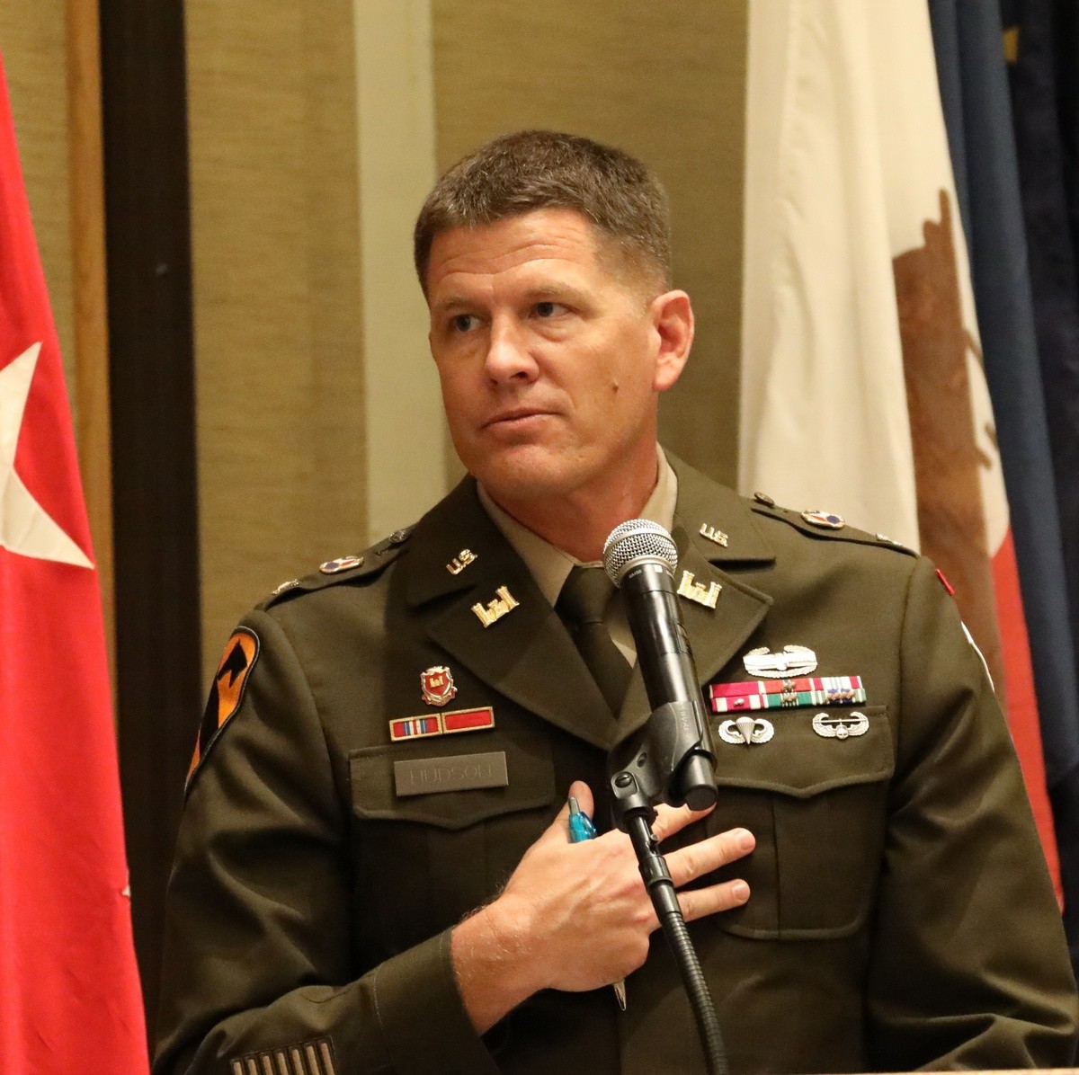 Hudson Assumes Command of USACE Pacific Ocean Division