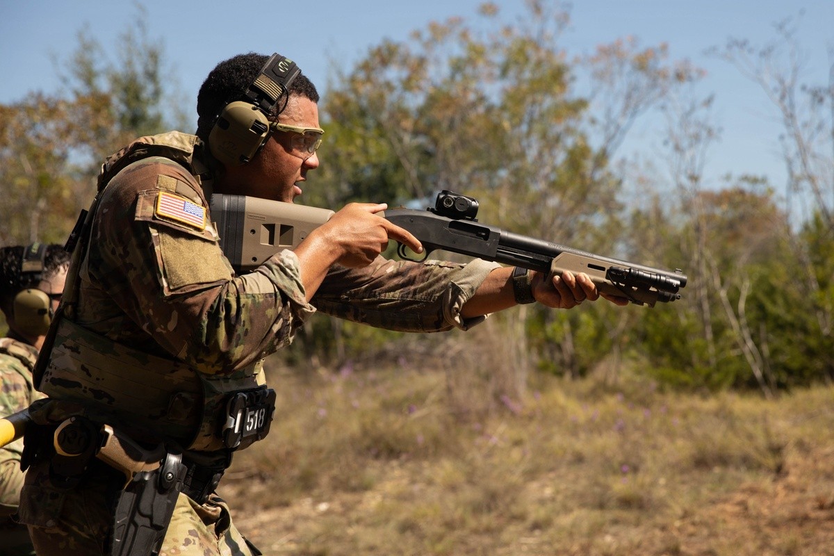 III Armored Corps Law Enforcement Activity Hosts First Ever Run and Gun Challenge