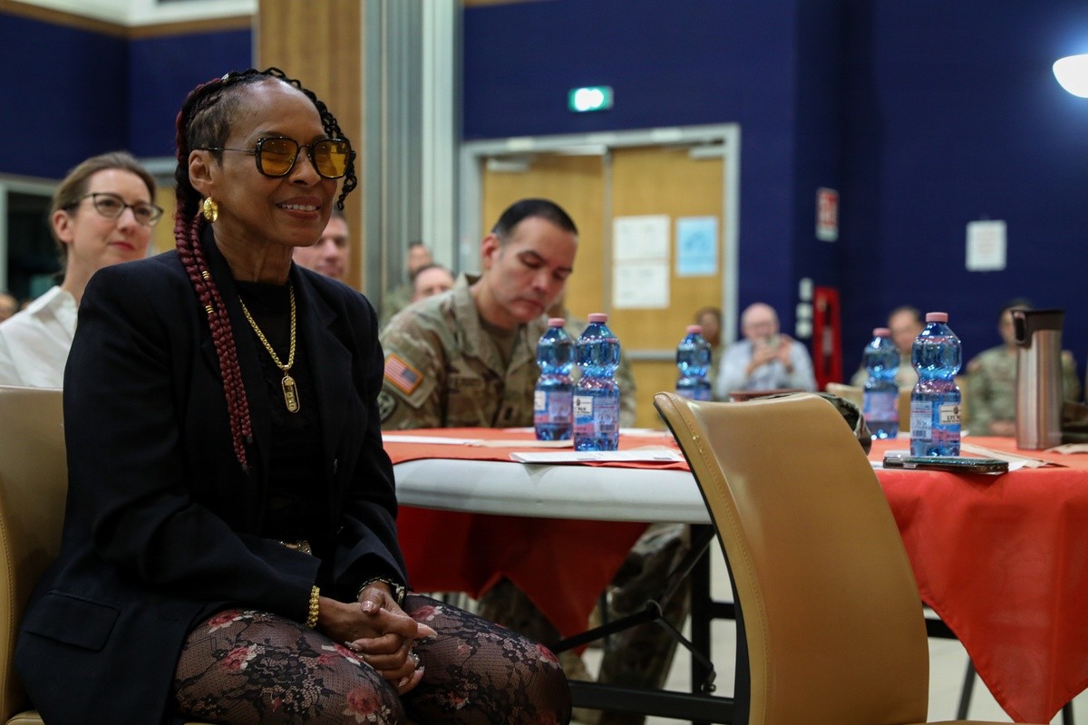 Sister nULLs, decades apart, reunited at SETAF-AF