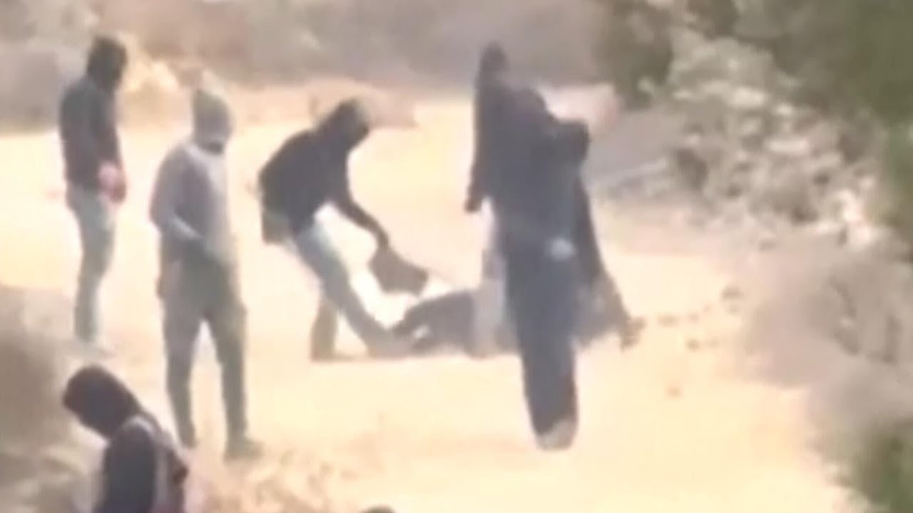 10 arrested after violent Israeli settler attack in West Bank where journalist was beaten